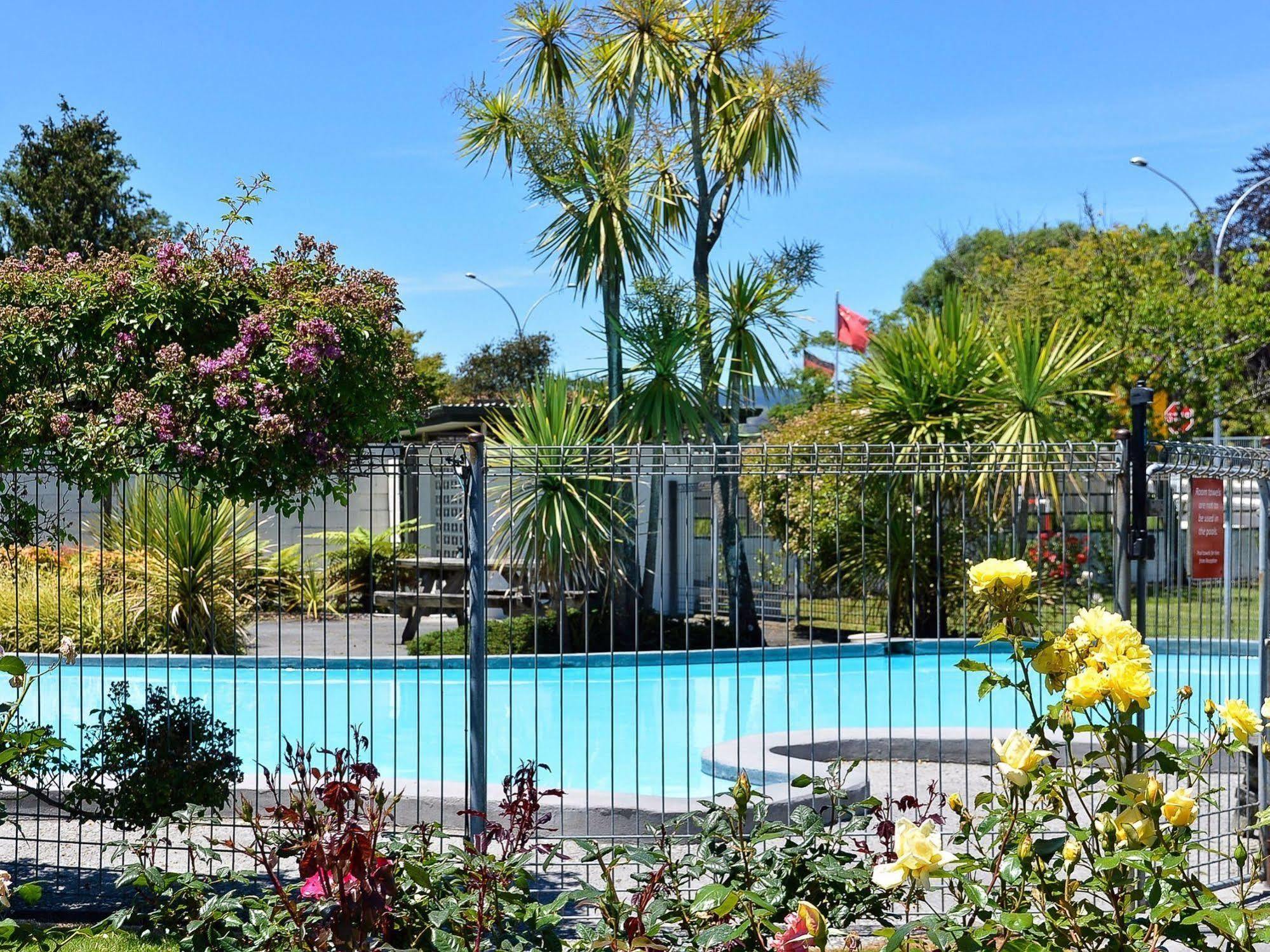 Cleveland Thermal Motel Rotorua Ngoại thất bức ảnh